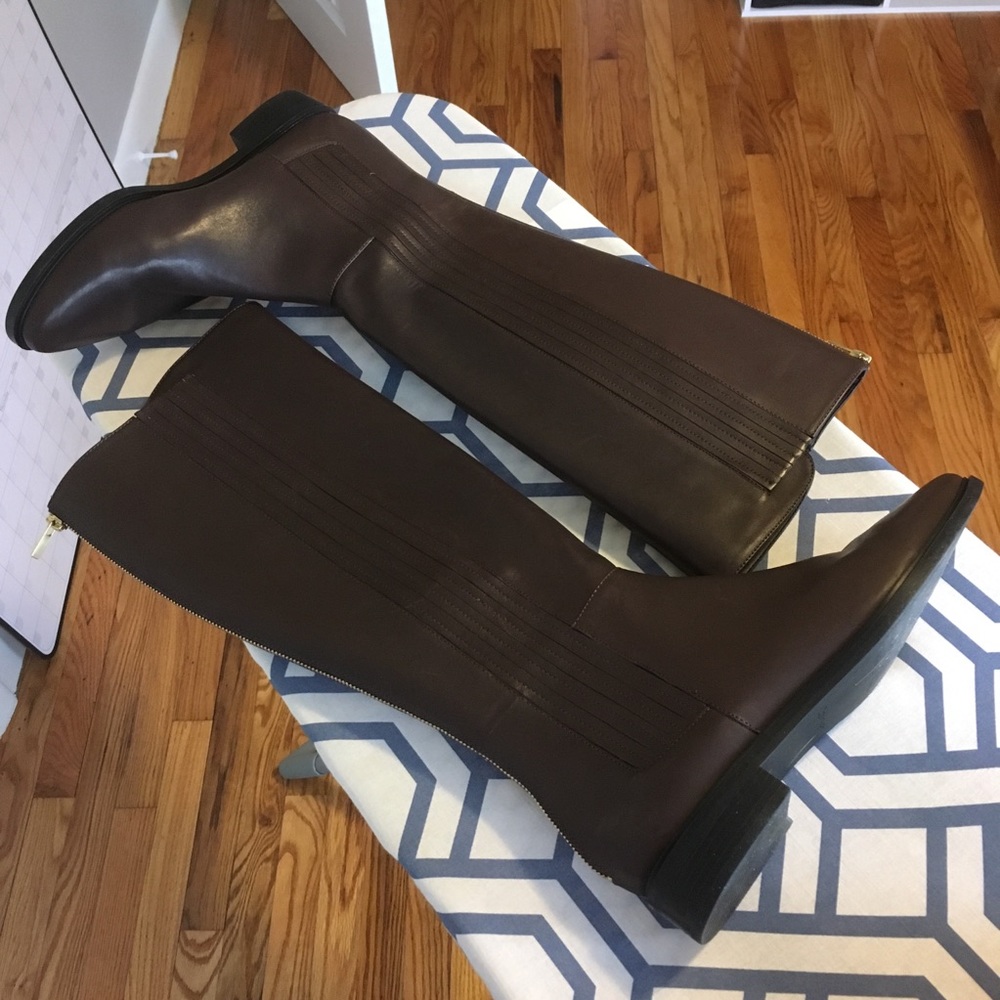 BRAND NEW FINLEY CALVIN KLEIN BROWN LEATHER BOOTS